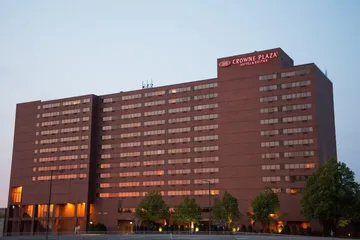 Crowne Plaza Suites MSP Airport - Mall of America by IHG