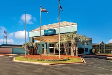 Clarion Inn & Suites Florence - Darlington
