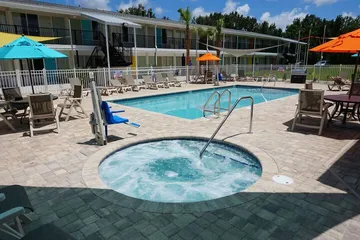 The Smart Stay Inn