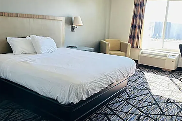 Room 4 of 29