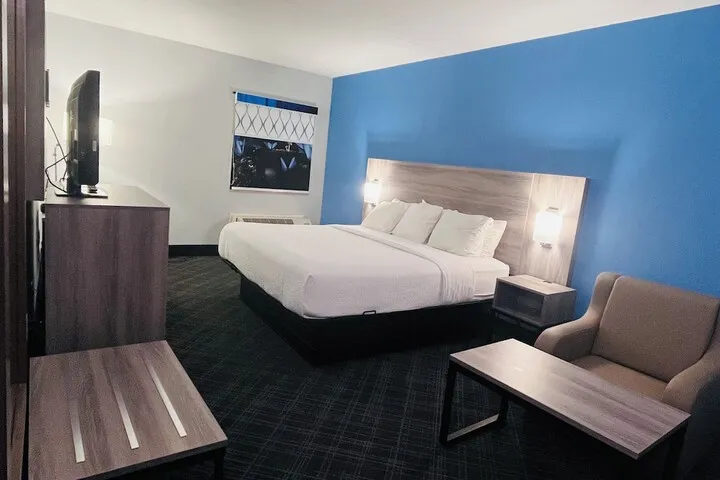 Room 4 of 59