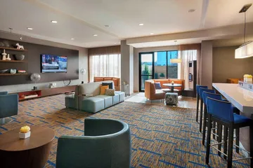Courtyard by Marriott Toronto Northeast / Markham
