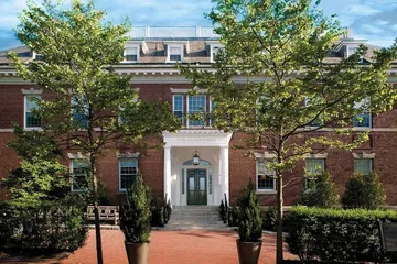 The Vanderbilt Auberge Collection