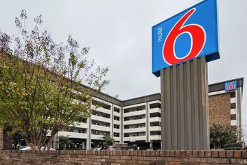 Motel 6 Columbus GA - Downtown