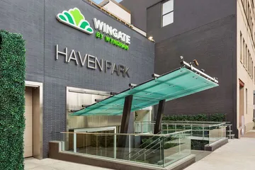 Wingate by Wyndham Bronx / Haven Park