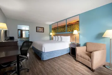 Days Inn by Wyndham Perrysburg / Toledo
