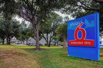 Studio 6 Arlington TX - South - Dallas