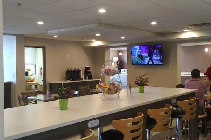 Lobby lounge