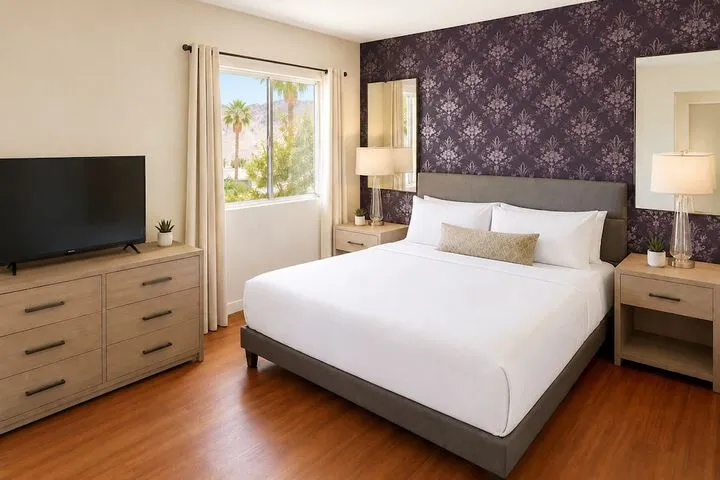 Room 2 of 61