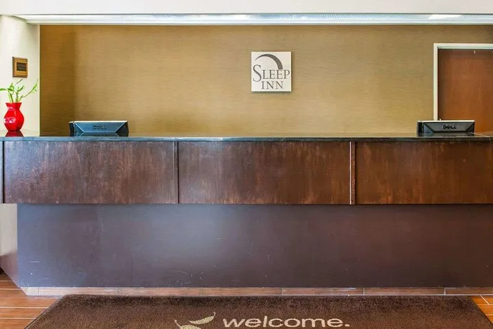 Hotel Interior 5 of 31