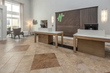 Holiday Inn & Suites Memphis - Wolfchase Galleria​ by IHG
