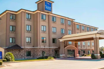Sleep Inn & Suites at Six Flags