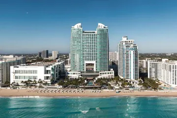 Signia by Hilton Diplomat Beach Resort