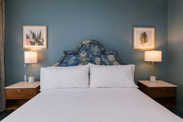 Room 5 of 47