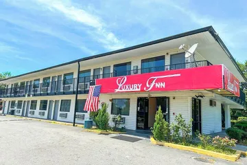 Luxury Inn by OYO Albany