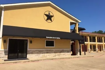 Executive Inn & Suites