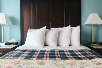 Dolphin Cove Motel