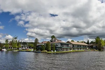 Gauthiers Saranac Lake Inn