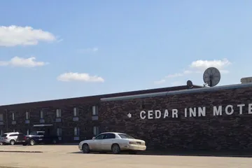 Cedar Inn