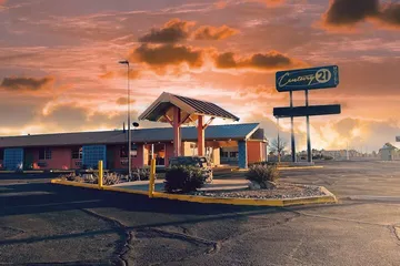 Century 21 Motel