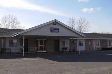 American Inn & Suites