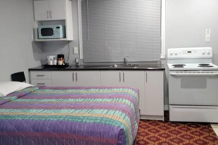 Room 5 of 49