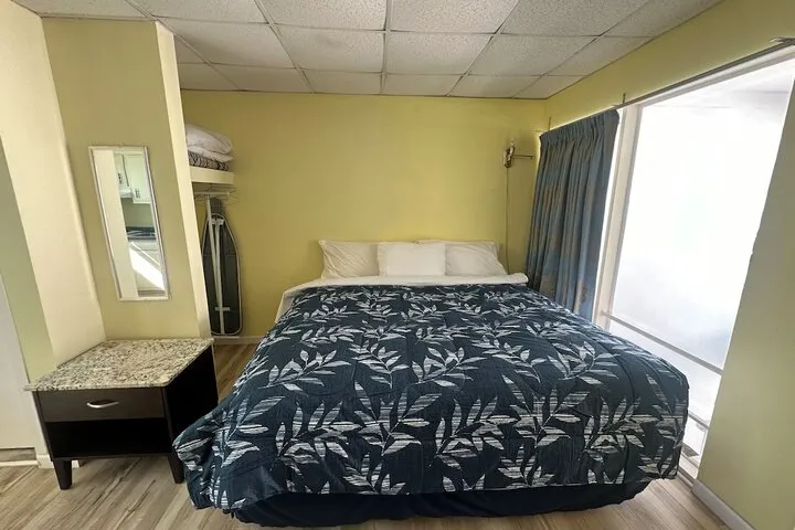 Room 5 of 45