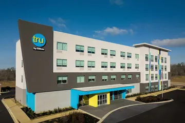 Tru by Hilton Tupelo