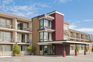 Travelodge by Wyndham Nanaimo
