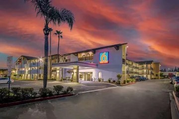 Studio 6 Ontario Ca - Convention Center - Airport