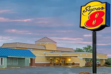 Super 8 by Wyndham Wheat Ridge / Denver West