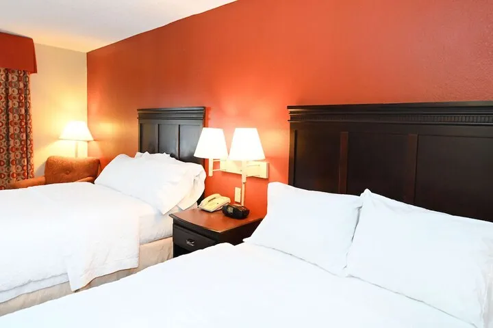 Room 4 of 53