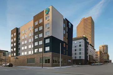 Tru by Hilton Milwaukee Downtown WI