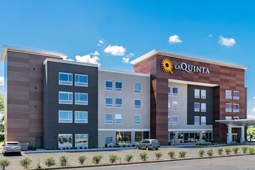La Quinta Suites by Wyndham South Bend Notre Dame Area