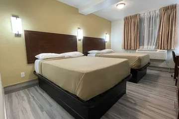 Hotel 369 Brooklyn