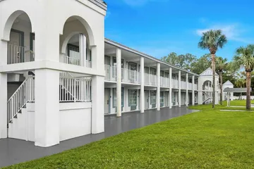 Suburban Studios Brunswick of I-95