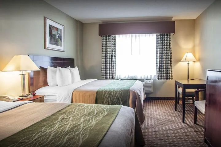 Room 2 of 4
