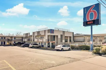 Motel 6 Austin TX - Airport - South