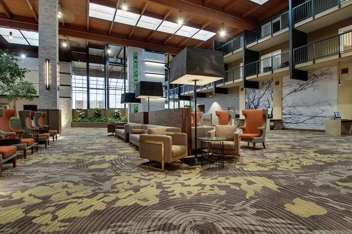 Hotel Interior 4 of 38