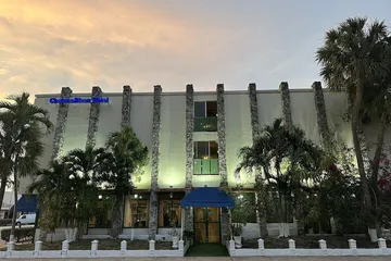Chateaubleau Hotel