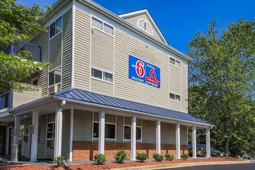 Motel 6 Greensboro NC - I-40