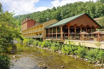 River Terrace Resort & Convention Center