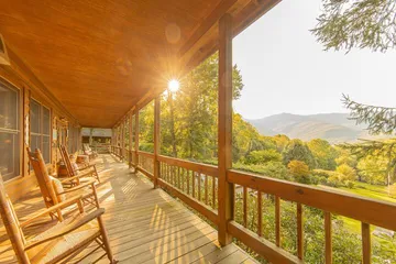 Mount Mitchell Eco Retreat