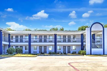 Heights Inn by Townhouse Harker Heights / Killeen