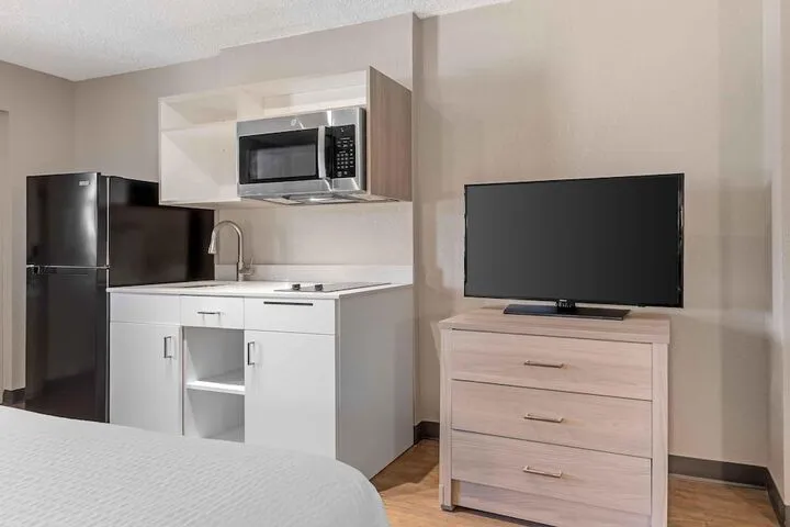 Room 5 of 31
