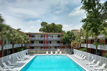 Red Carpet Inn Airport and Cruise Port Hotel Fort Lauderdale