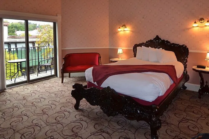 Room 4 of 59