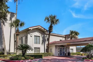 Motel 6 Baytown TX - Garth Rd