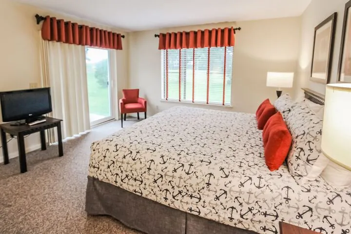 Room 5 of 31