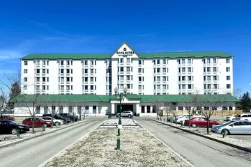 Divya Sutra Plaza and Conference Centre Calgary Airport